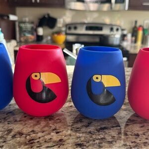 Set of 4 Red and Blue Cups